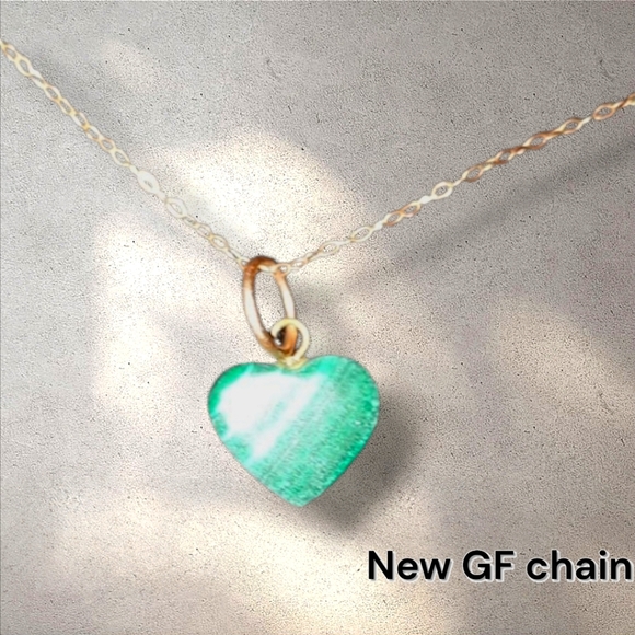 Kohl's Jewelry - 14kgf NWT Chain And Lovely Preowned Malachite Gemstone Heart Pendant